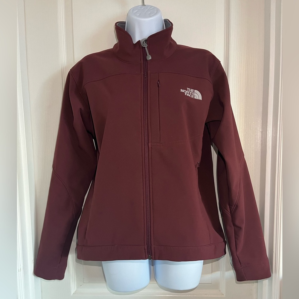 THE NORTH FACE Apex Jacket